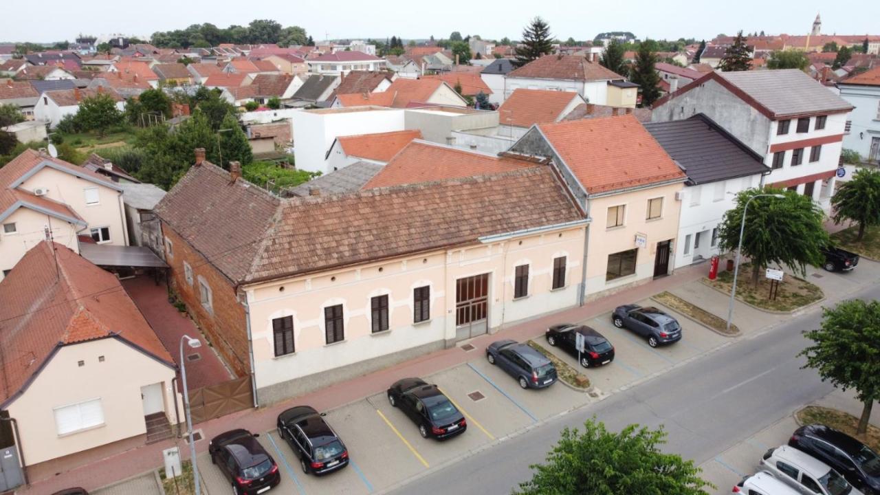 Sobe Dakovacki Vezovi Ξενοδοχείο Ðakovo Εξωτερικό φωτογραφία